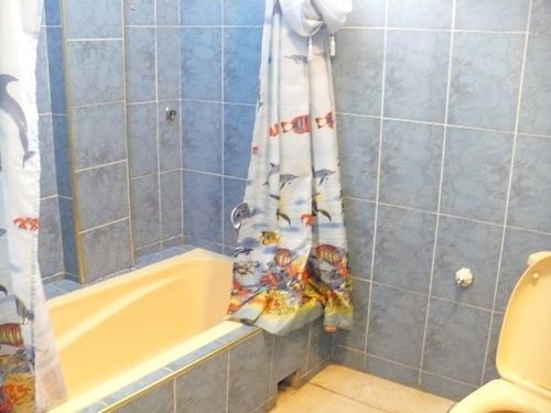 True Vine Hotel Kumasi Extérieur photo